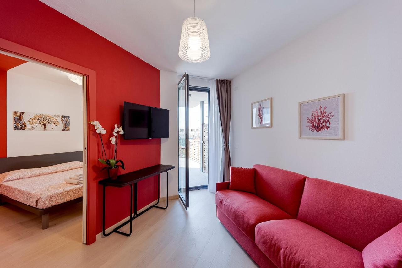 Aregai Marina Exclusive Seaside Apartments Santo Stefano al Mare Exterior photo