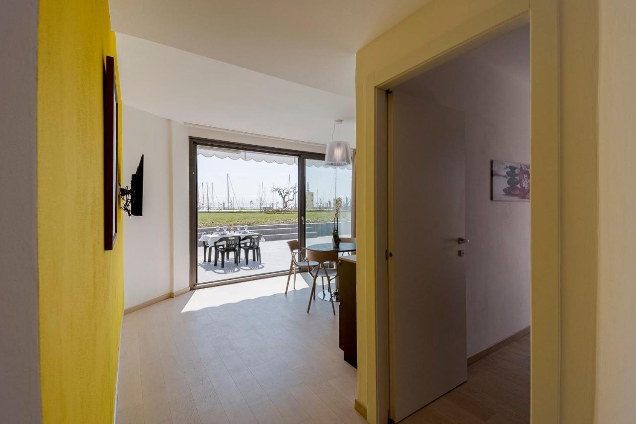 Aregai Marina Exclusive Seaside Apartments Santo Stefano al Mare Exterior photo