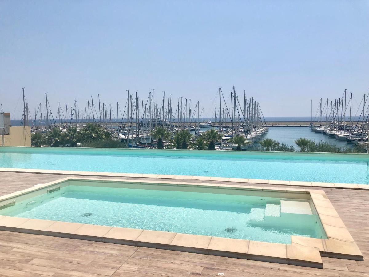 Aregai Marina Exclusive Seaside Apartments Santo Stefano al Mare Exterior photo